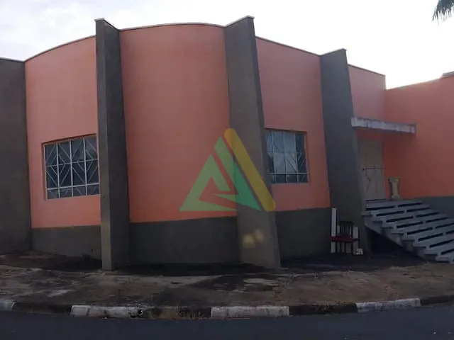 Loja com 263m², à venda, no bairro Jardim Cintra em Mogi Mirim