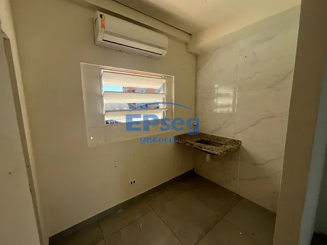 Loja para alugar, no bairro Centro em Londrina