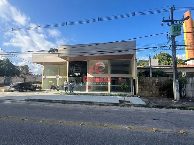 Loja com 37m², para alugar, no bairro Capim Macio em Rua Ismael Pereira da Silva