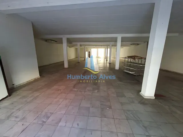 Loja para alugar, no bairro Centro em Vitória da Conquista