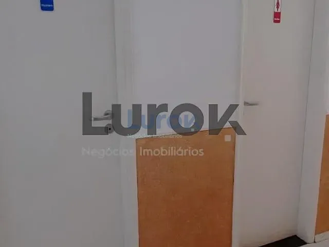 Casa com 200m², para alugar, no bairro Vila Olivo em Valinhos