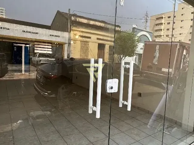 Loja com 40m², para alugar, no bairro Centro em Ribeirão Preto