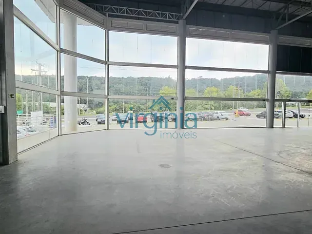 Loja com 1500m², para alugar, no bairro Operário em Novo Hamburgo