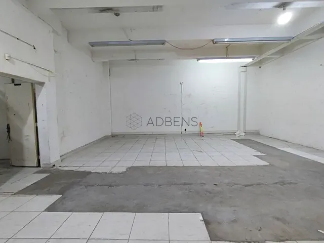 Loja para alugar, no bairro Santa Ifigênia em São Paulo