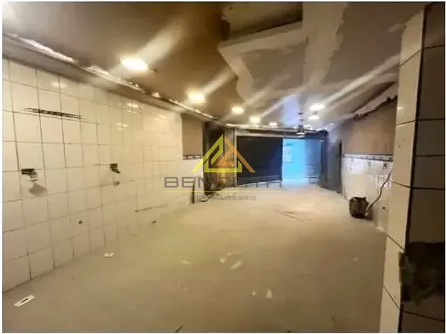 Loja com 57m², para alugar, no bairro Santana em São Paulo