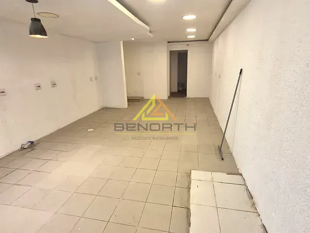 Loja com 57m², para alugar, no bairro Santana em São Paulo