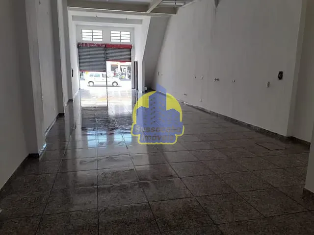 Loja com 120m², para alugar, no bairro Vila Universitária em São Paulo