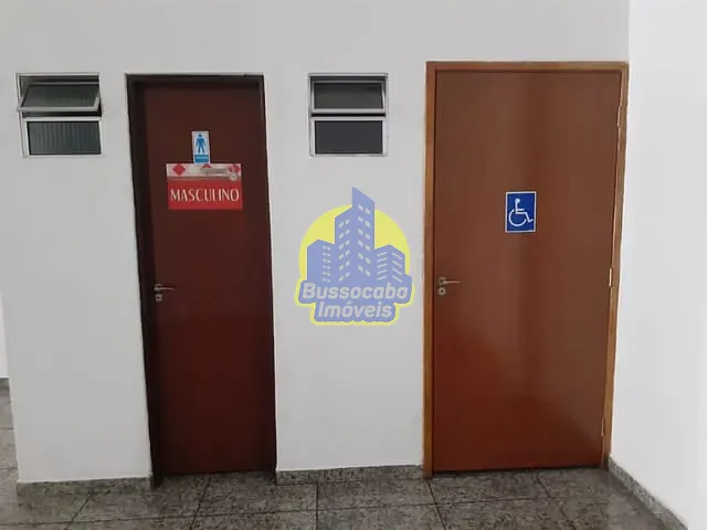 Loja com 120m², para alugar, no bairro Vila Universitária em São Paulo