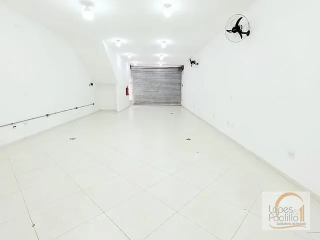 Loja com 155m², para alugar, no bairro Centro em Atibaia