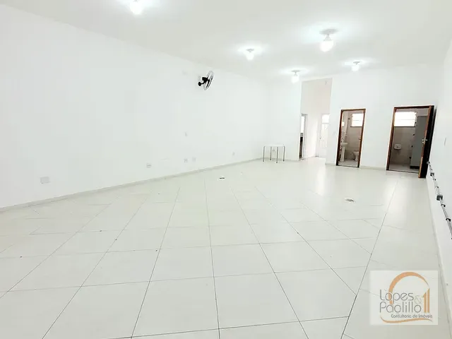 Loja com 155m², para alugar, no bairro Centro em Atibaia