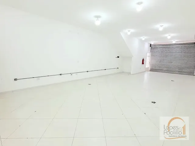 Loja com 155m², para alugar, no bairro Centro em Atibaia