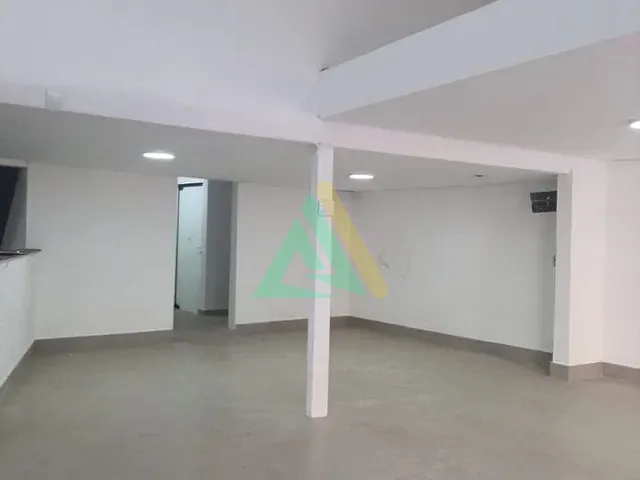 Loja com 101m², para alugar, no bairro Centro em Mogi Mirim