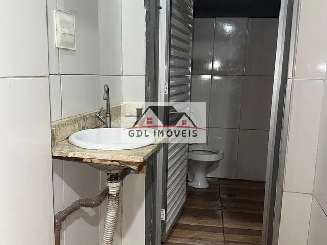 Loja para alugar, no bairro Vila Talarico em São Paulo