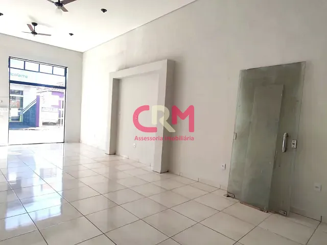 Loja para alugar, no bairro Centro em Taquaritinga