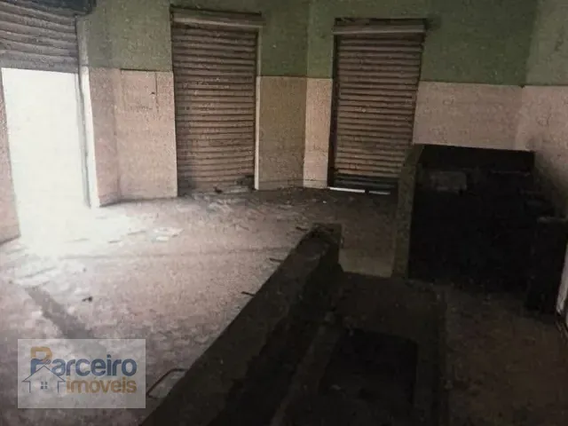 Loja com 232m², à venda, no bairro Vila Nova Savoia em São Paulo