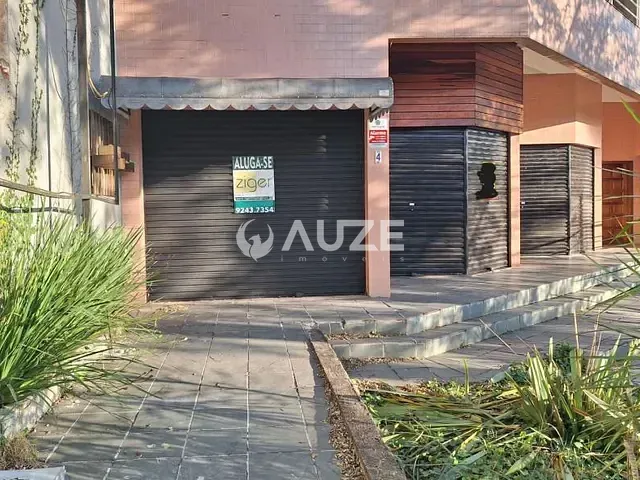 Loja com 40m², para alugar, no bairro Água Verde em Curitiba