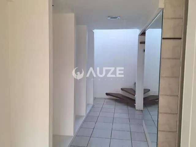 Loja com 40m², para alugar, no bairro Água Verde em Curitiba