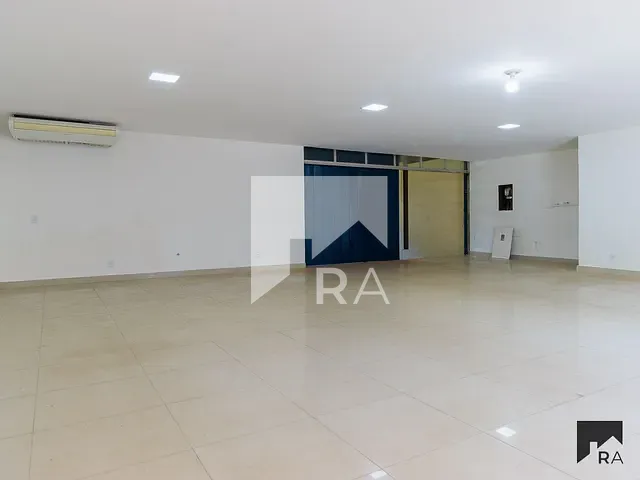 Loja com 415m², para alugar, no bairro Asa Sul em Brasília