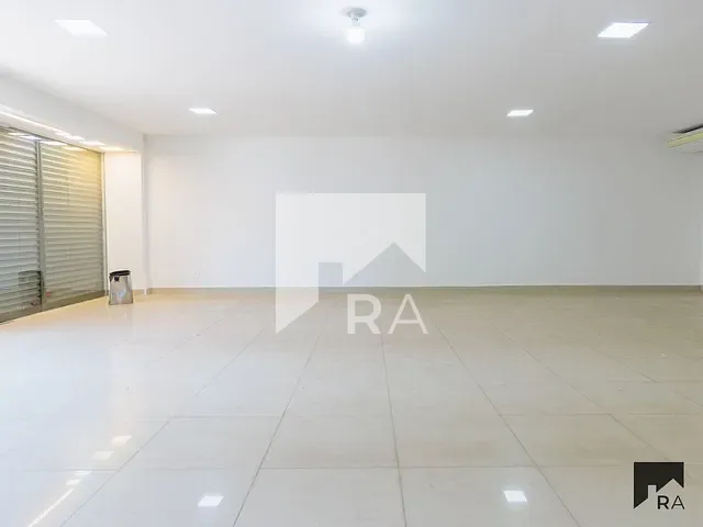 Loja com 415m², para alugar, no bairro Asa Sul em Brasília