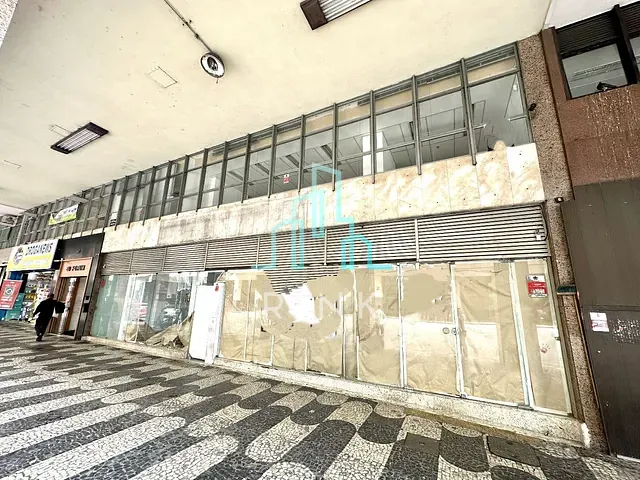 Loja à venda ou para alugar, no bairro Centro em Niterói