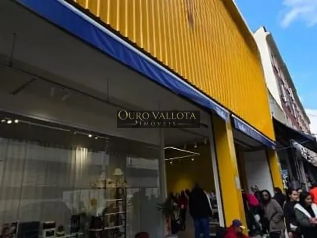 Loja com 1400m², à venda, no bairro Brás em São Paulo