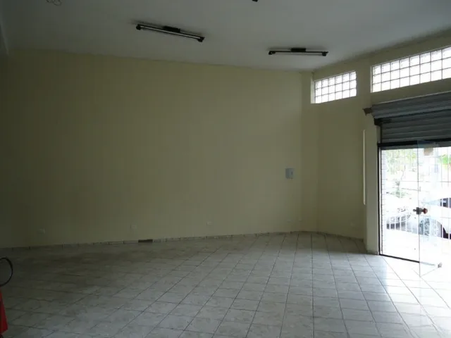 Loja para alugar, no bairro Baeta Neves em São Bernardo do Campo
