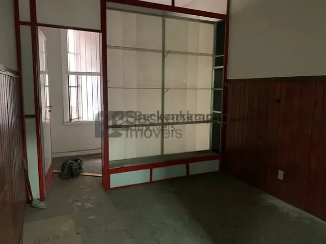 Loja para alugar, no bairro Vila Santa Cecília em Volta Redonda