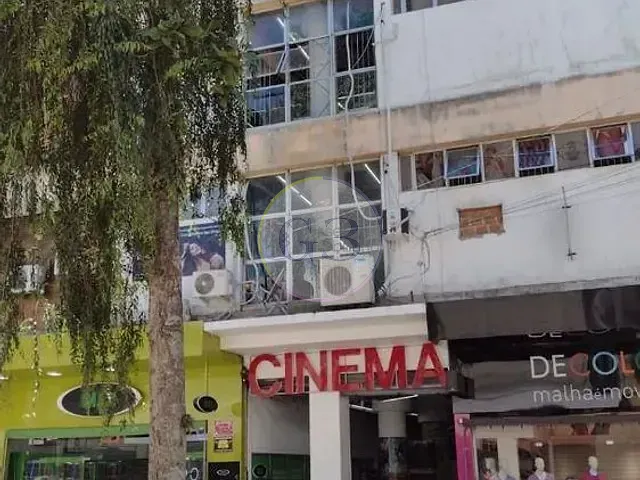 Loja para alugar, no bairro Centro em Pelotas