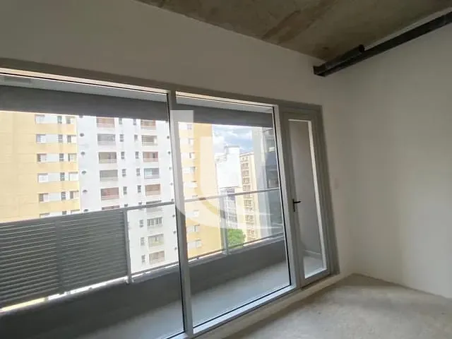Loja para alugar, no bairro Cerqueira César em São Paulo