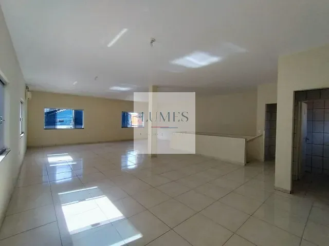 Loja com 102m², para alugar, no bairro Centro em Americana
