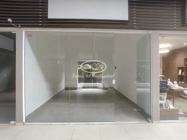 Loja à venda, no bairro Penedo em Itatiaia
