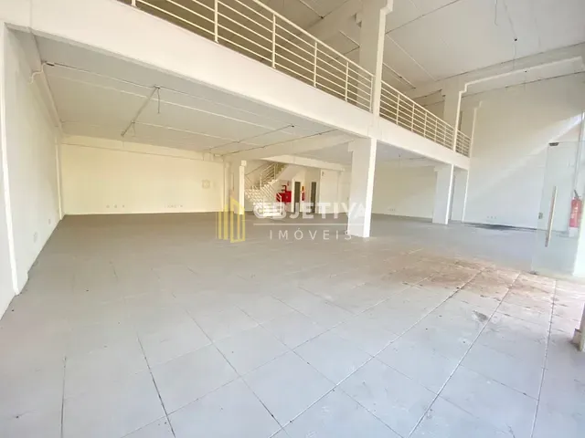 Loja com 411m², para alugar, no bairro Centro em Novo Hamburgo