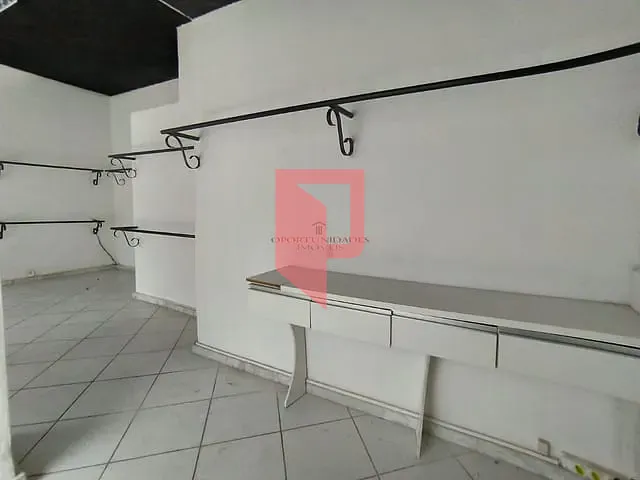 Loja com 45m², para alugar, no bairro Caiçaras em Belo Horizonte