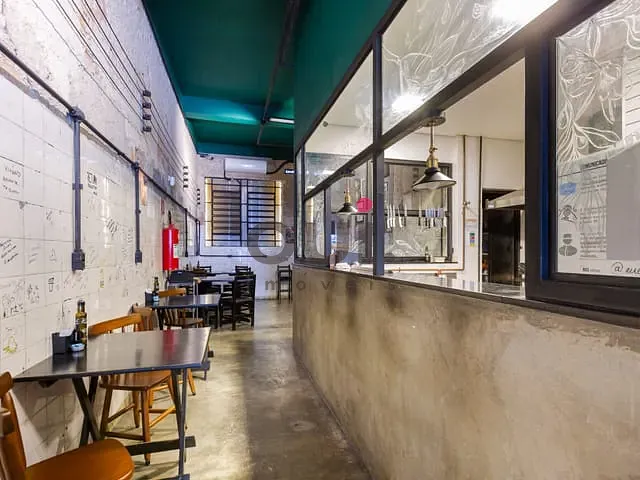 Ponto com 250m², à venda ou para alugar, no bairro Pinheiros em São Paulo