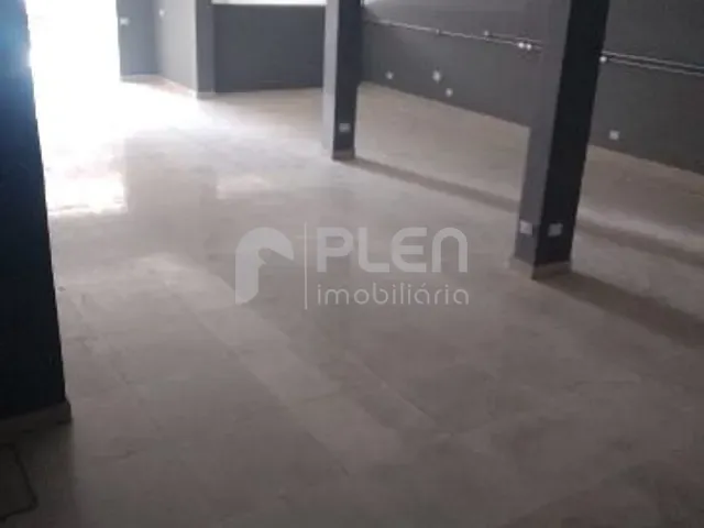 Loja com 180m², para alugar, no bairro Santo Amaro em São Paulo