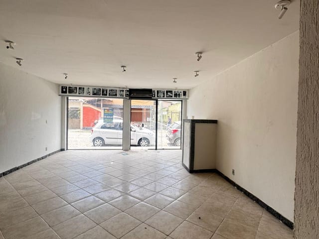 Loja para alugar, no bairro Centro em Rio das Ostras