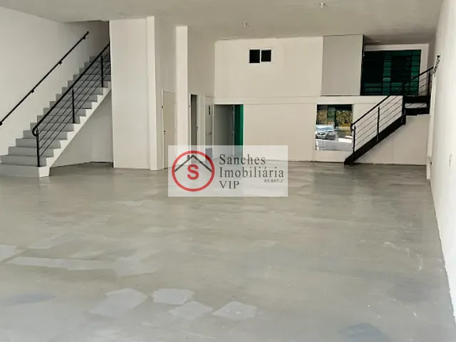Loja com 420m², para alugar, no bairro Parque da Vila Prudente em São Paulo