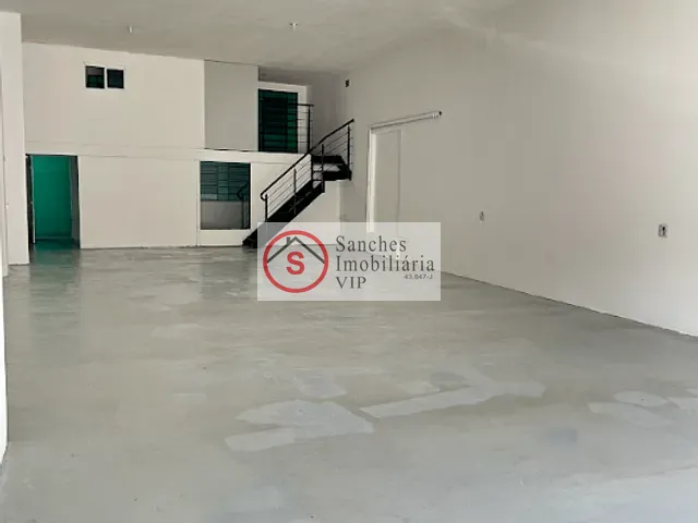 Loja com 420m², para alugar, no bairro Parque da Vila Prudente em São Paulo