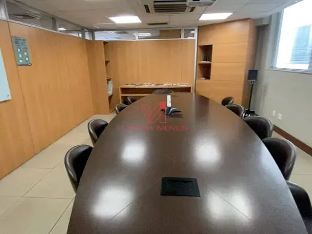 Loja com 680m², para alugar, no bairro JARDIM CAMBURI em Vitoria