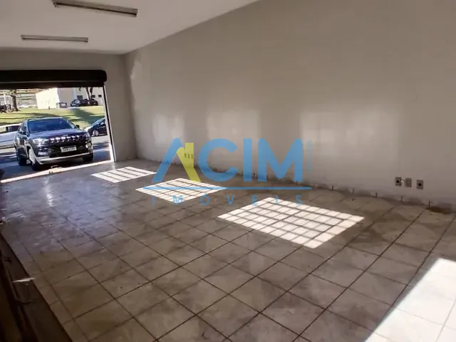 Loja com 60m², para alugar, no bairro Santa Cruz em Jaguariúna