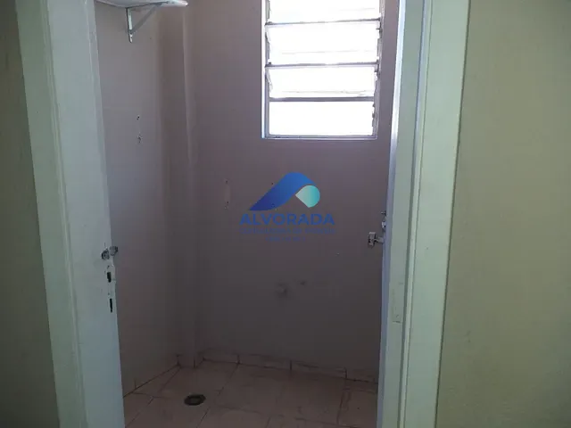 Loja com 200m², para alugar, no bairro Centro em São José dos Campos