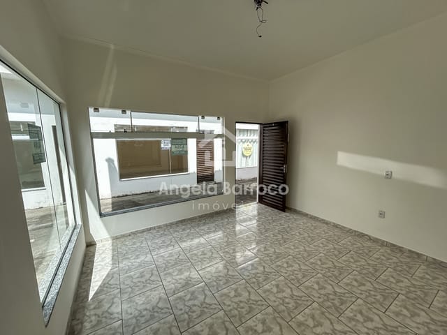 Loja com 27m², para alugar, no bairro Recanto de Itaipuaçu (Itaipuaçu) em Maricá
