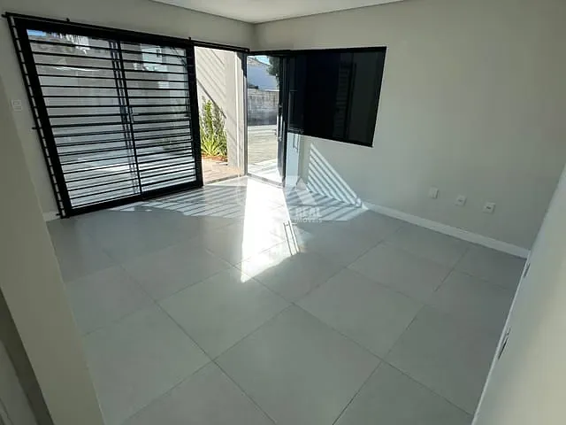 Loja para alugar, no bairro Centro em Ponta Grossa