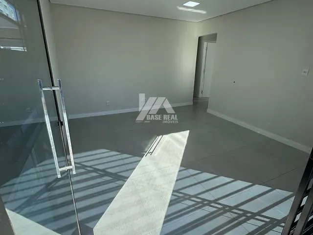 Loja para alugar, no bairro Centro em Ponta Grossa