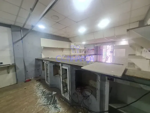 Loja com 400m², para alugar, no bairro Campo Grande em Rio de Janeiro