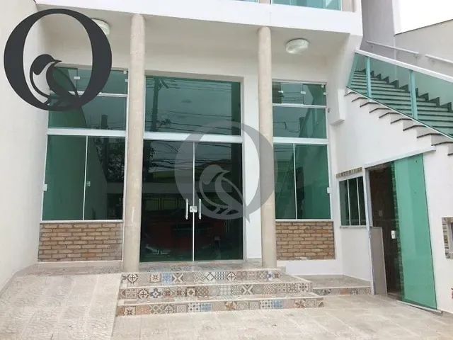 Loja com 170m², para alugar, no bairro Parque Boturussu em São Paulo