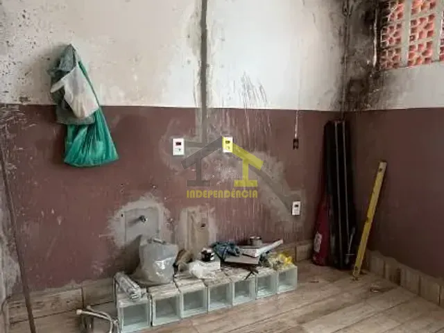 Loja com 106m², à venda ou para alugar, no bairro Vila Prudente de Moraes em Itatiba