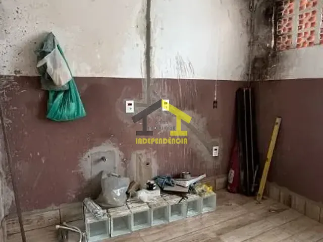 Loja com 106m², à venda ou para alugar, no bairro Vila Prudente de Moraes em Itatiba