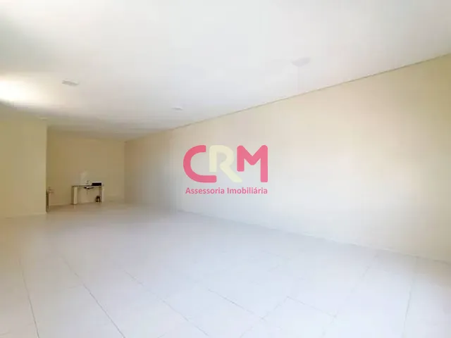 Loja com 90m², para alugar, no bairro Centro em Taquaritinga