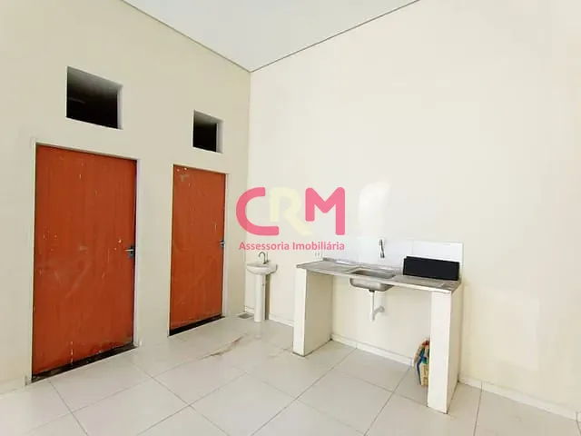 Loja com 90m², para alugar, no bairro Centro em Taquaritinga